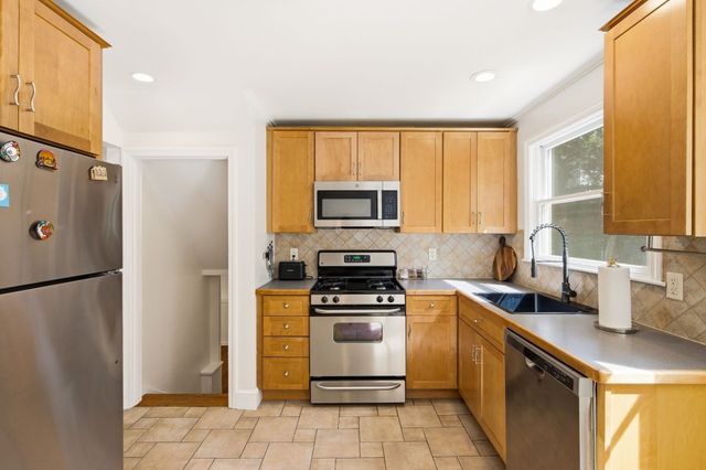 210 Nashua Rd, Billerica, MA 01862