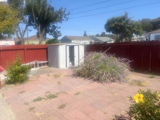 1565 Timothy Dr, San Leandro, CA 94577