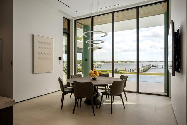 5211 Pennock Point Road, Jupiter, FL 33458