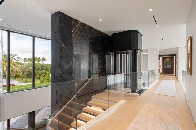 5211 Pennock Point Road, Jupiter, FL 33458