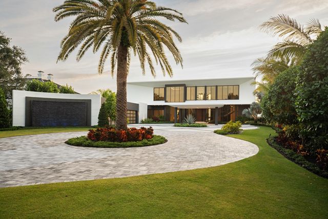 5211 Pennock Point Road, Jupiter, FL 33458