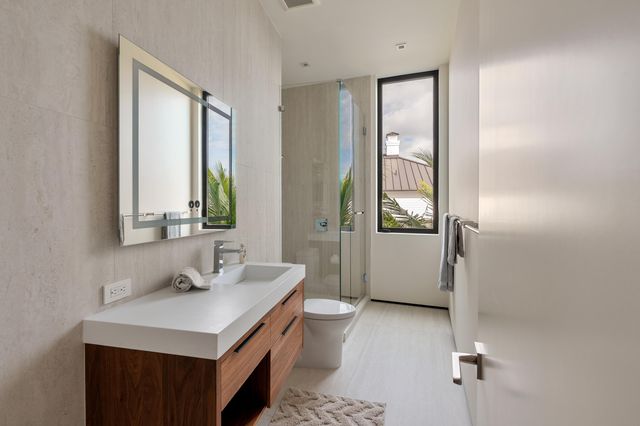 5211 Pennock Point Road, Jupiter, FL 33458