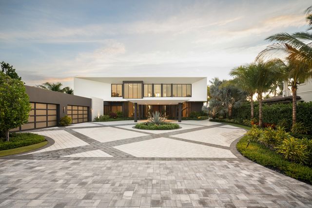 5211 Pennock Point Road, Jupiter, FL 33458