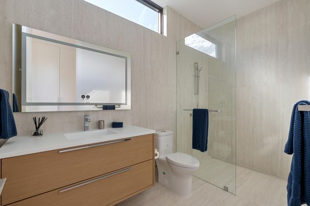 5211 Pennock Point Road, Jupiter, FL 33458