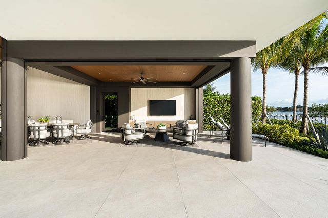 5211 Pennock Point Road, Jupiter, FL 33458