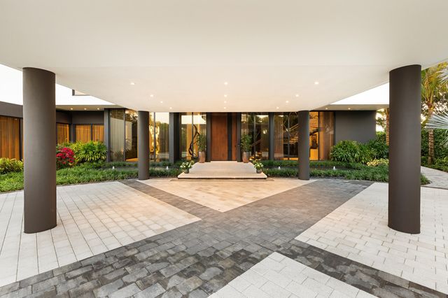 5211 Pennock Point Road, Jupiter, FL 33458