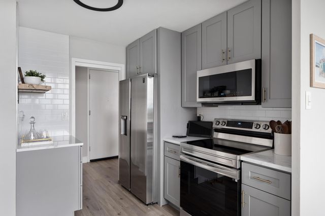 1000 Urlin Avenue, 1607, Columbus, OH 43212