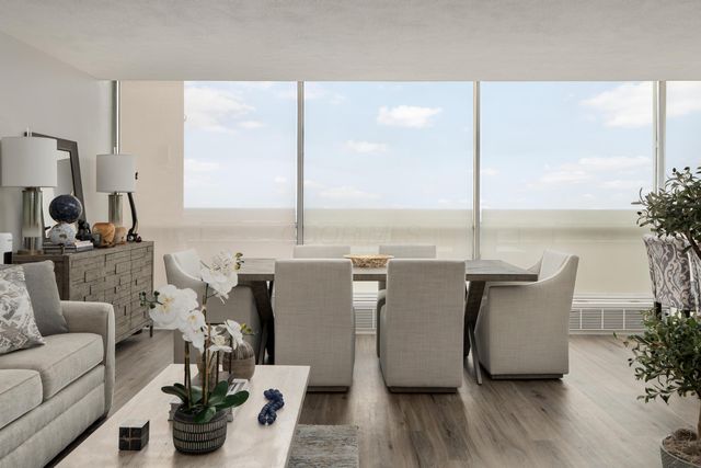 1000 Urlin Avenue, 1607, Columbus, OH 43212