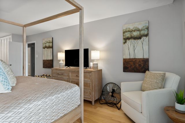 1000 Urlin Avenue, 1607, Columbus, OH 43212