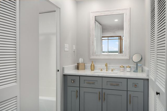 1000 Urlin Avenue, 1607, Columbus, OH 43212