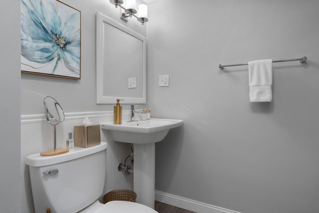 1000 Urlin Avenue, 1607, Columbus, OH 43212