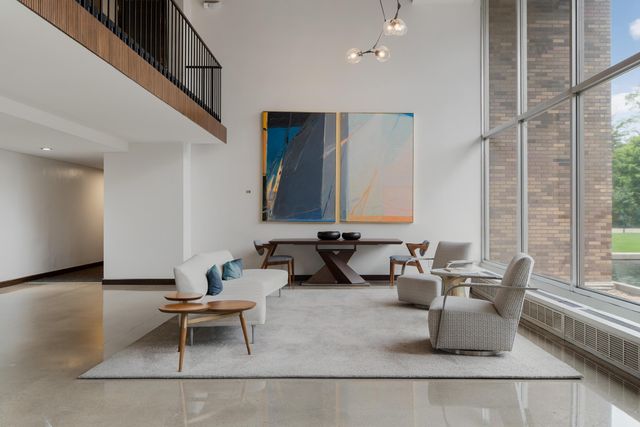 1000 Urlin Avenue, 1607, Columbus, OH 43212