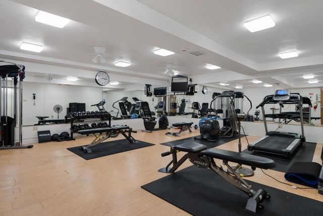 1000 Urlin Avenue, 1607, Columbus, OH 43212