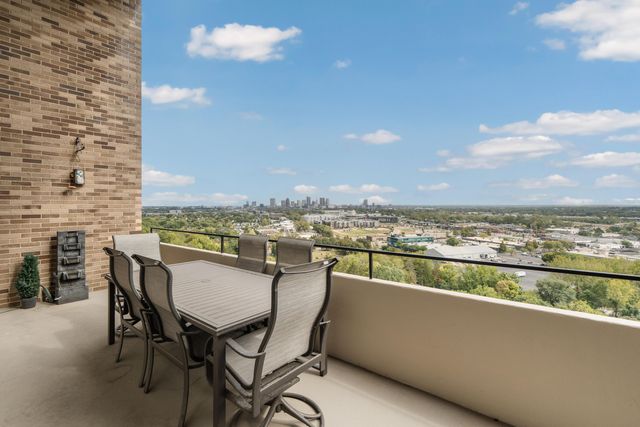 1000 Urlin Avenue, 1607, Columbus, OH 43212