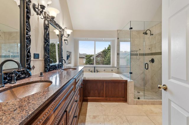 905 Brighton Bend LN, Cedar Park, TX 78613