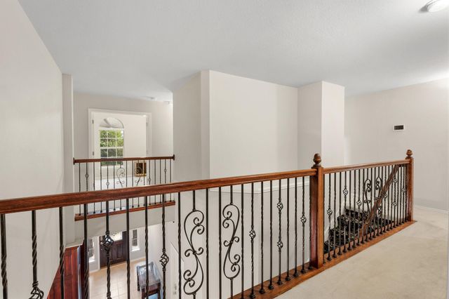 905 Brighton Bend LN, Cedar Park, TX 78613