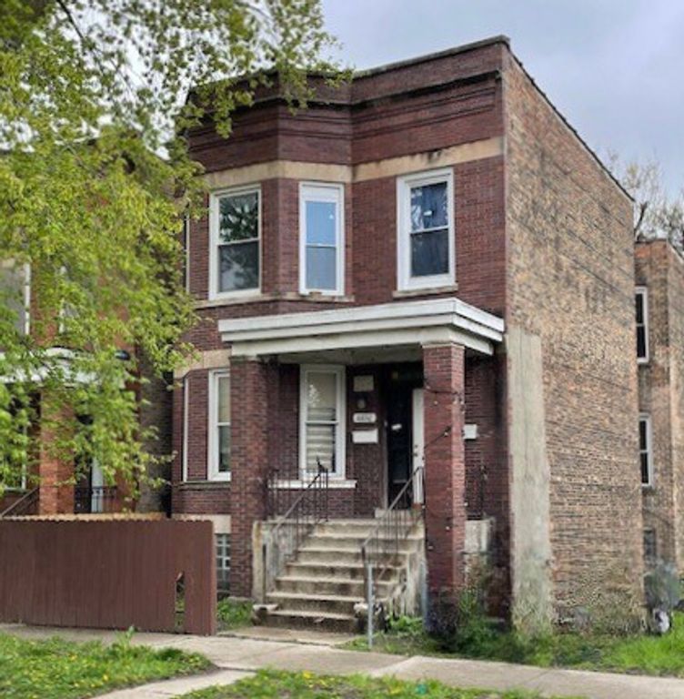 6832 S Bishop Street, Chicago, IL 60636