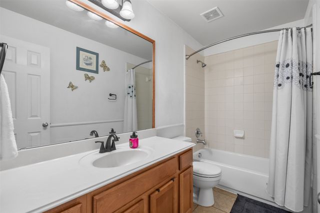 5621 Paloma Blanca Drive, Fort Worth, TX 76179