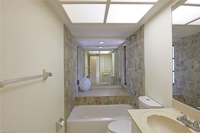 1398 Evalena LN, North Fort Myers, FL 33917