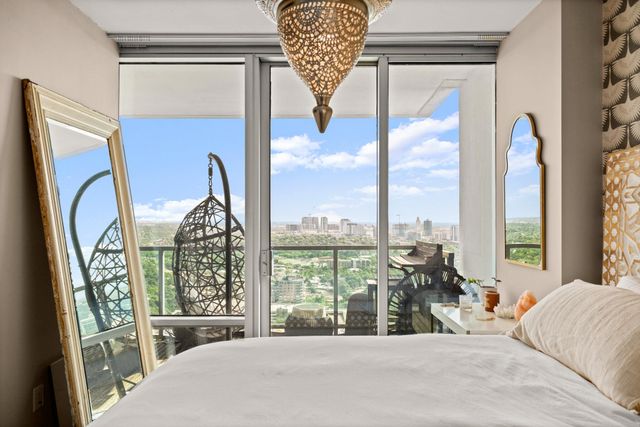 300 Bowie ST 3806, Austin, TX 78703