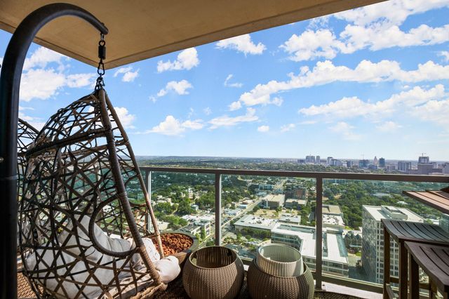 300 Bowie ST 3806, Austin, TX 78703