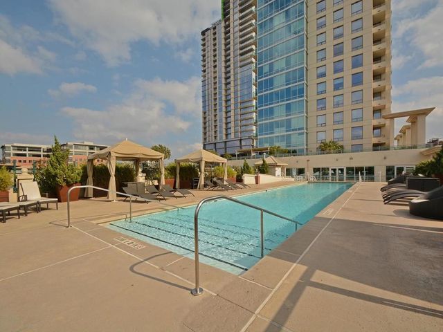300 Bowie ST 3806, Austin, TX 78703