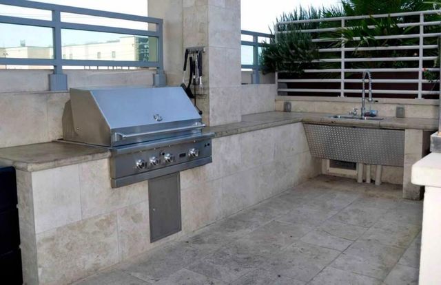 300 Bowie ST 3806, Austin, TX 78703