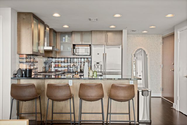 300 Bowie ST 3806, Austin, TX 78703
