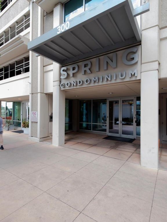 300 Bowie ST 3806, Austin, TX 78703