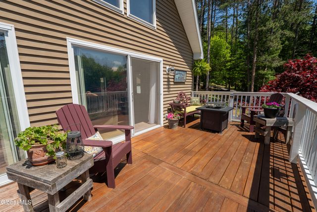 741 North Shore Road, Edinburg, NY 12835
