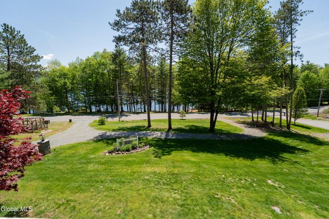 741 North Shore Road, Edinburg, NY 12835