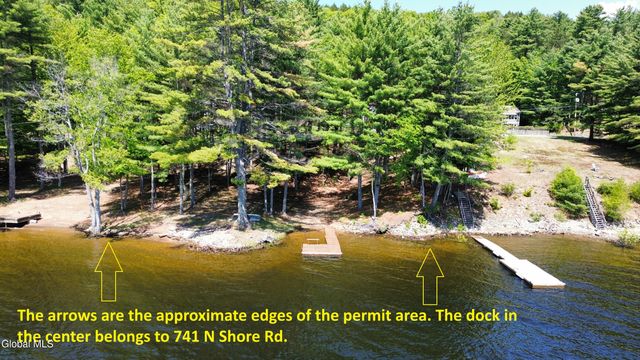 741 North Shore Road, Edinburg, NY 12835
