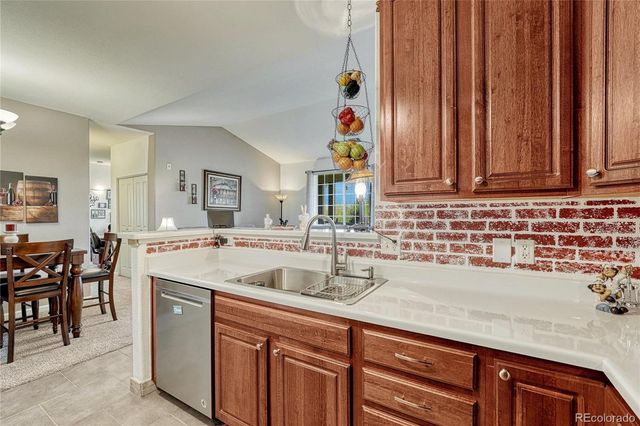 10447 W Hampden Avenue 201, Lakewood, CO 80227
