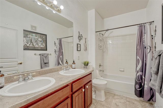 10447 W Hampden Avenue 201, Lakewood, CO 80227