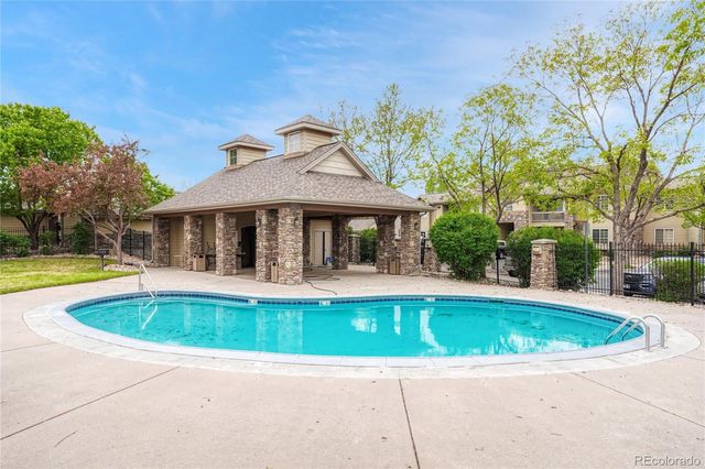 10447 W Hampden Avenue 201, Lakewood, CO 80227
