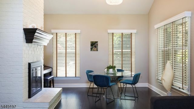 16 Chesterfield Dr, Warren Twp., NJ 07059