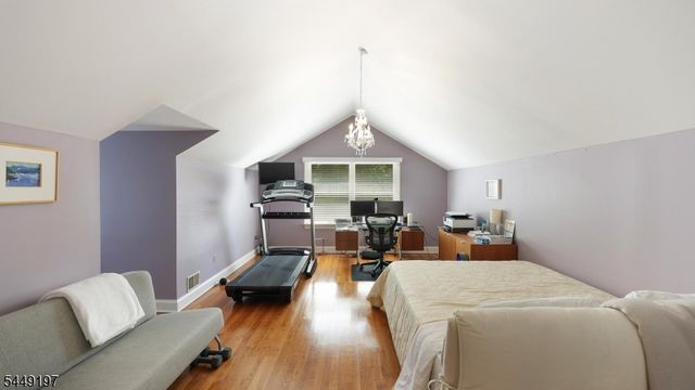 16 Chesterfield Dr, Warren Twp., NJ 07059