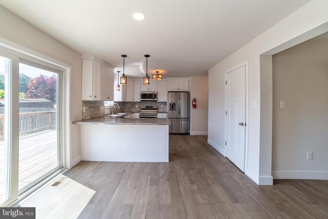 7 HOUSTON AVE, Westville, NJ 08093