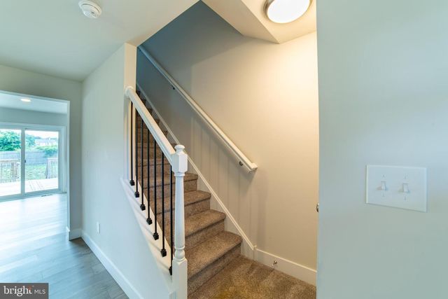 7 HOUSTON AVE, Westville, NJ 08093