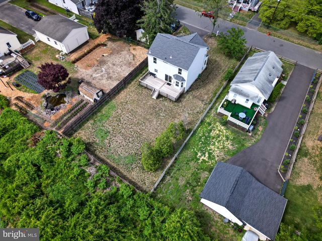 7 HOUSTON AVE, Westville, NJ 08093