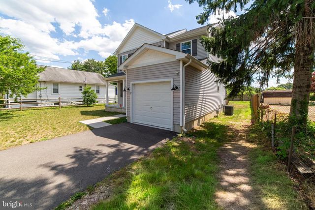 7 HOUSTON AVE, Westville, NJ 08093