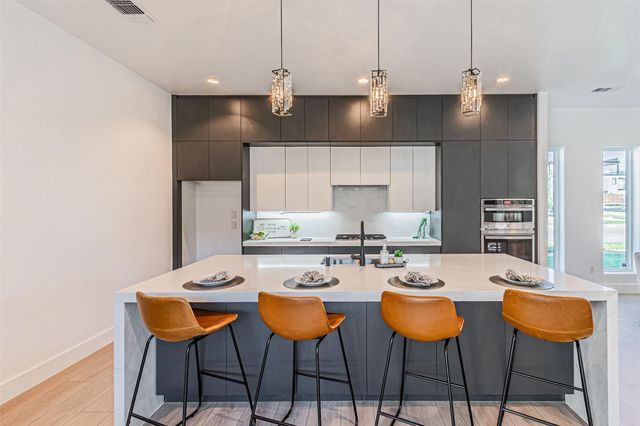 4309 Sylvester Street, Dallas, TX 75219