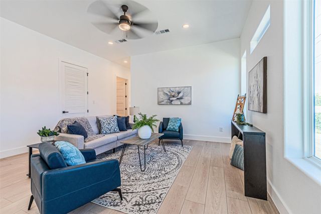 4309 Sylvester Street, Dallas, TX 75219