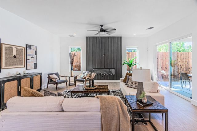 4309 Sylvester Street, Dallas, TX 75219