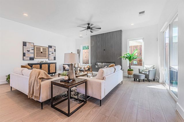 4309 Sylvester Street, Dallas, TX 75219
