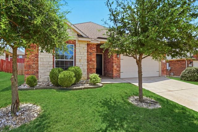 411 Winchester Drive, Celina, TX 75009