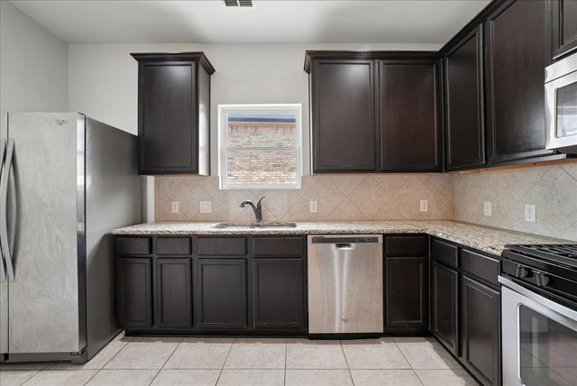411 Winchester Drive, Celina, TX 75009