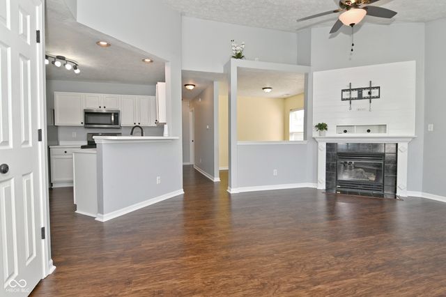 10684 Hoosier Court, Indianapolis, IN 46234