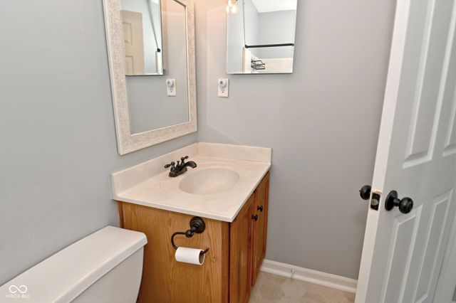 10684 Hoosier Court, Indianapolis, IN 46234