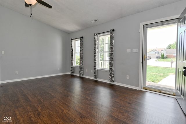 10684 Hoosier Court, Indianapolis, IN 46234